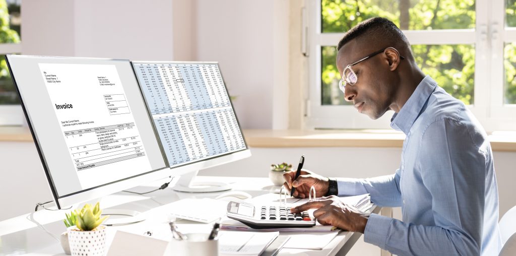 10 Must-Have Qualifications for Bookkeepers For Small Business 21 Bookkeepers For Small Business